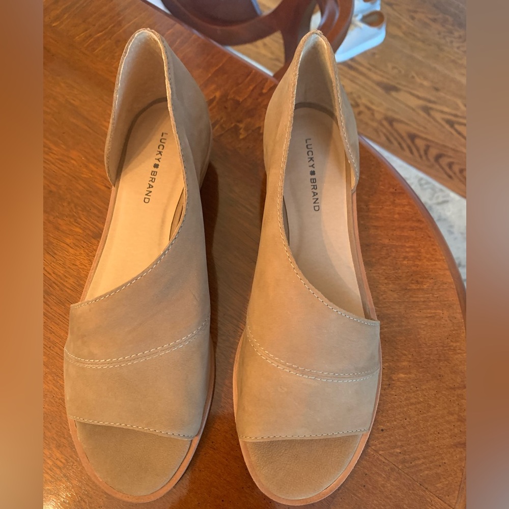 Lucky Brand Peep Toe Sandals